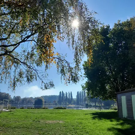 Maison Rouge Nocleg ze śniadaniem 3*