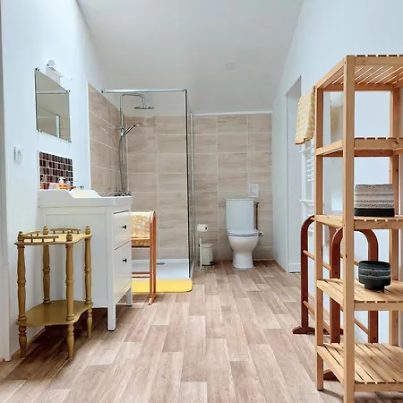 Maison Rouge Nocleg ze śniadaniem