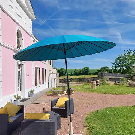 Maison Rouge Nocleg ze śniadaniem