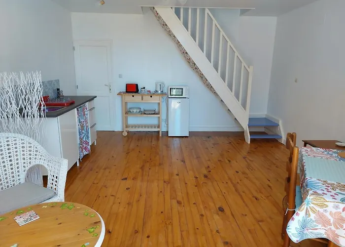 Maison Rouge Bed & Breakfast Saint-Jean-d'Angely