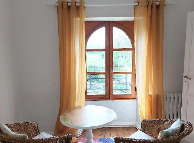 Maison Rouge 3* Saint-Jean-d'Angely